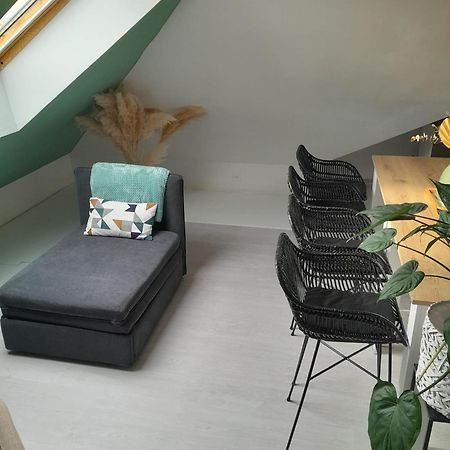 Logement Convivial, Charmant Et Spacieux サン・マルセル エクステリア 写真