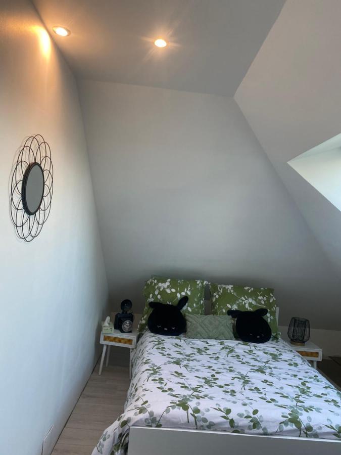 Logement Convivial, Charmant Et Spacieux サン・マルセル エクステリア 写真