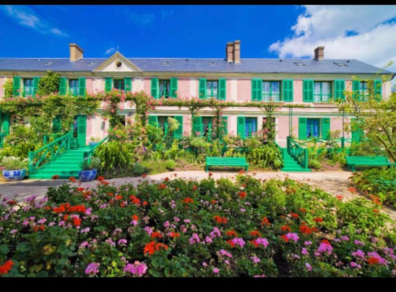 Logement Convivial, Charmant Et Spacieux サン・マルセル エクステリア 写真