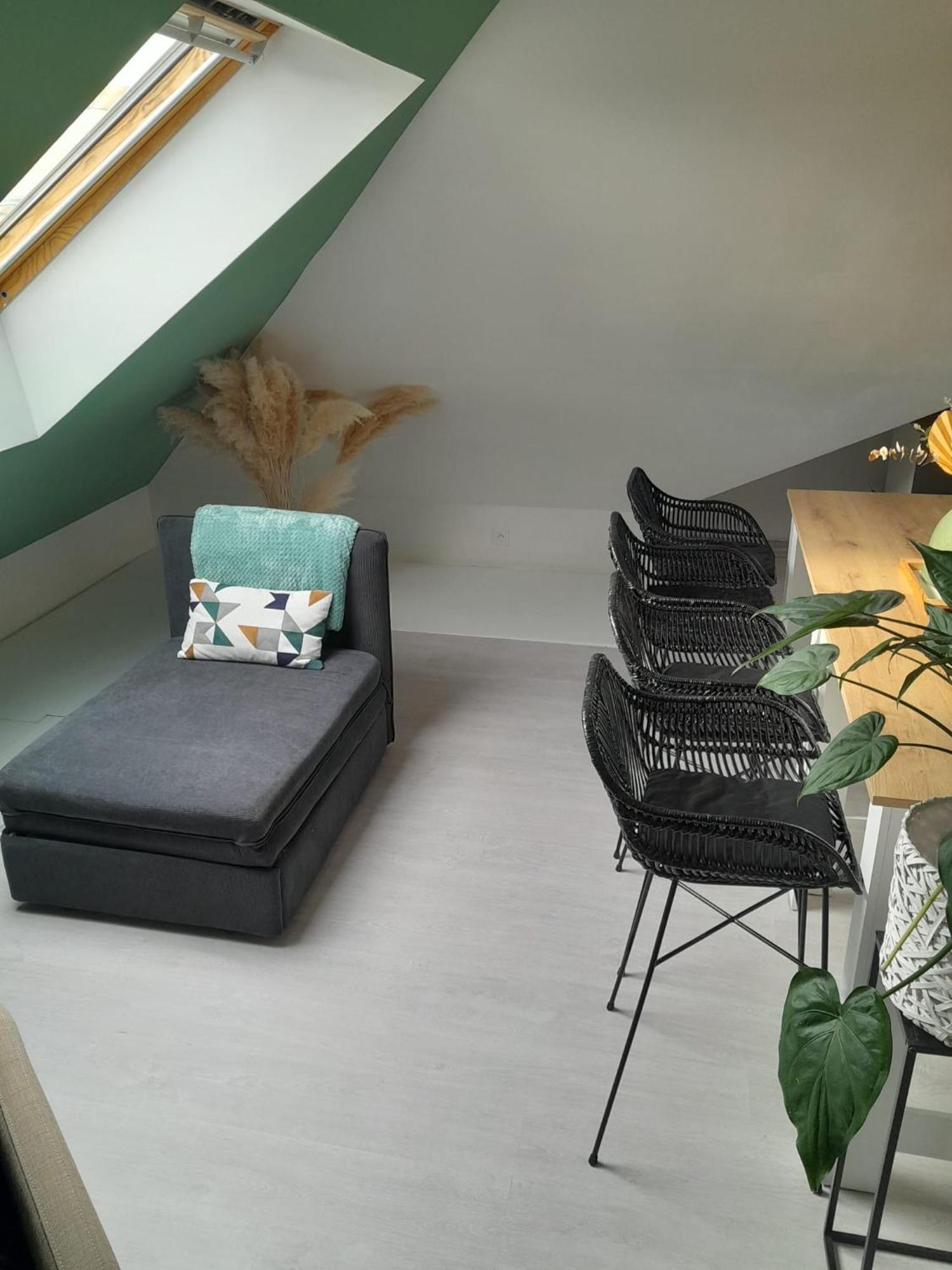 Logement Convivial, Charmant Et Spacieux サン・マルセル エクステリア 写真